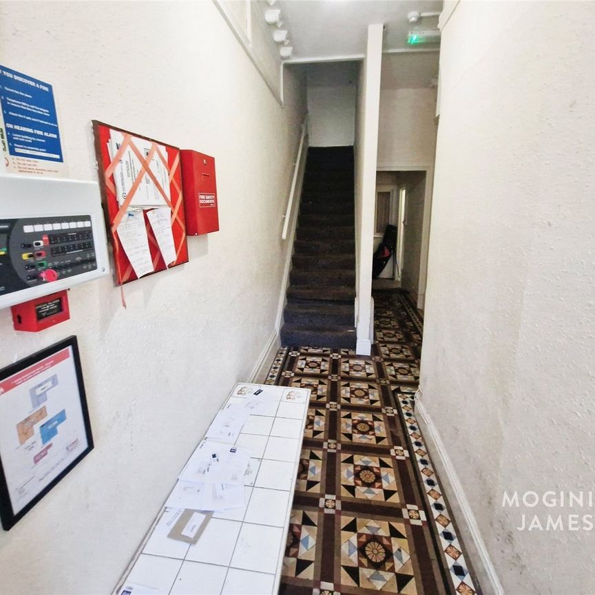 Marlborough Road, Cardiff, CF23 - Photo 1