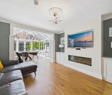 166 Upper Dunmurry Lane, Belfast, BT17 0HE - Photo 3