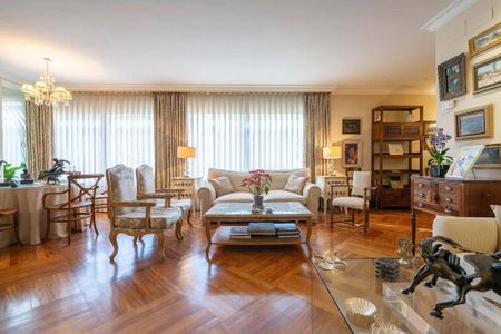 5 room luxury Flat for rent in Madrid, Spain - Photo 4