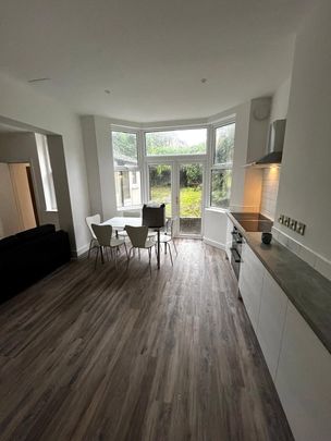 Student Properties to Let - Photo 1