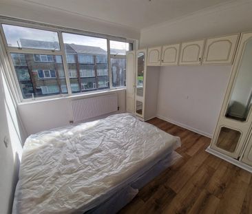 Kennerleigh Road, Cardiff - Photo 3