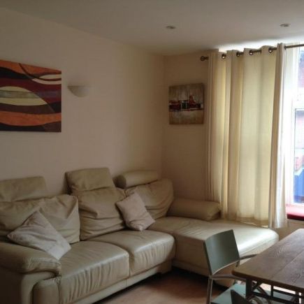 Three Bed Property In City Centre - Photo 1