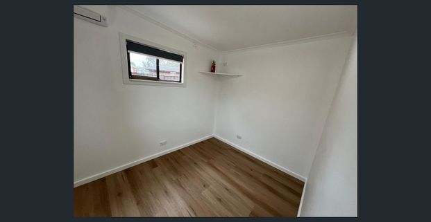 Cosy, Light-Filled Bungalow in Prime Location - Photo 1