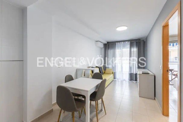 Apartamento de alquiler en Carrer Isaac Peral, Moncófar Playa - Photo 1