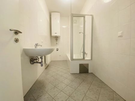 Sonnige 4-Zimmer Wohnung + Südbalkon..beste Wohnlage! - Foto 3