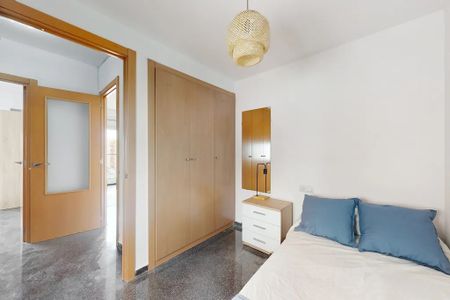 Avinguda del Port, Valencia, Valencian Community 46021 - Photo 5