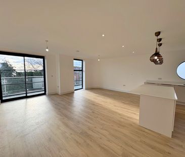 NEW BUILD PENTHOUSE Burnaby Road, Bournemouth - Photo 1