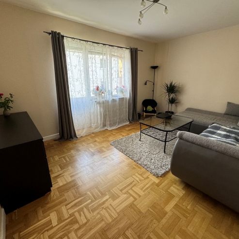 1.5:a KÖPING, Sveavägen 5 B, 1102 - Photo 1