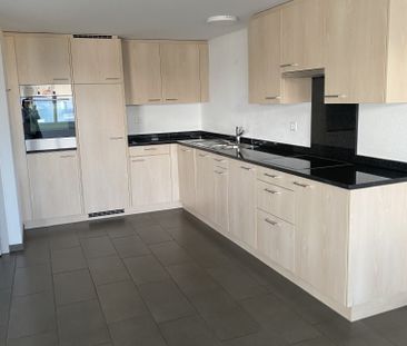 3 1/2 Zimmerwohnung im steuergünstigen Schindellegi - Photo 2