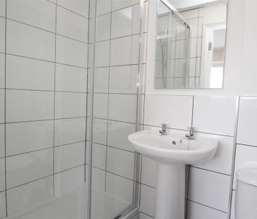 1 bedroom house of multiple occupation to rent - Photo 4