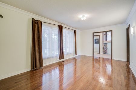 For Lease - 20 Blackforest Drive, Richmond Hill, Ontario - Photo 5