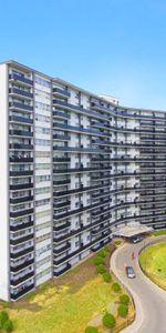 Champlain Towers - Photo 4