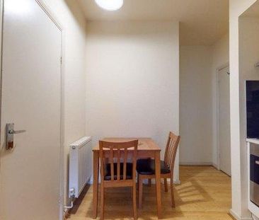 Studio to rent - Photo 6