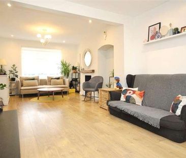 Alibon Road, Dagenham, RM10 - Photo 1