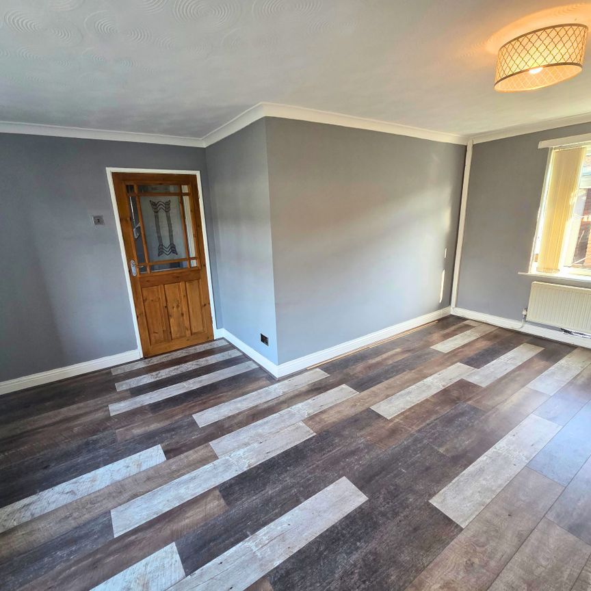 3 Bed Terraced House To Rent - Photo 1