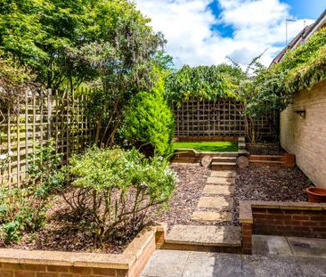 3 bedroom semi-detached house to rent - Photo 6