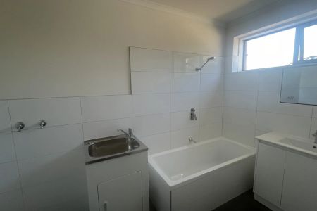 Ground floor flat - Photo 3