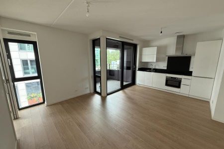 Appartement te huur: Haarlemmerweg 806 1014 BL Amsterdam - Foto 2