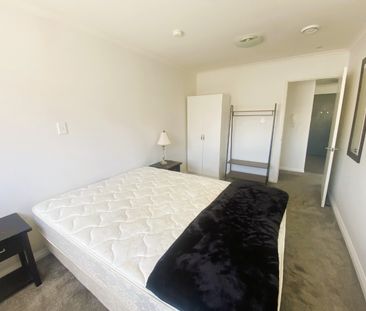 INNER CITY APARTMENT LIVING - Photo 6