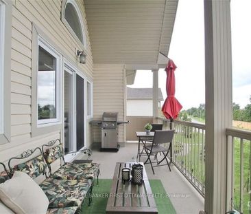 For Lease - 137 HARTHILL Way Unit# E, Barrhaven, Ontario - Photo 2