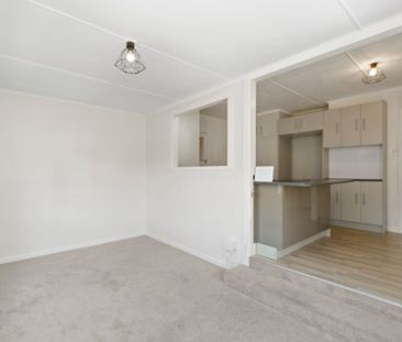 Very Tidy 3 Bed, 1 Bath - Photo 6