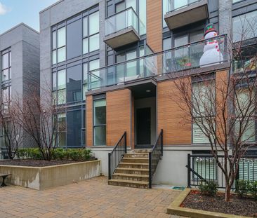 For Lease - 380 Wallace Avenue Unit# 402, Toronto, Ontario - Photo 1