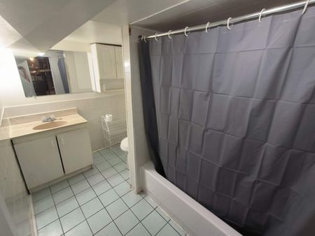 For Lease - 55 Chamberlain B1 Avenue, Toronto, Ontario - Photo 3