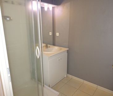 Location Appartement 2 pièces 53m² ORLEANS 45100 - Photo 3