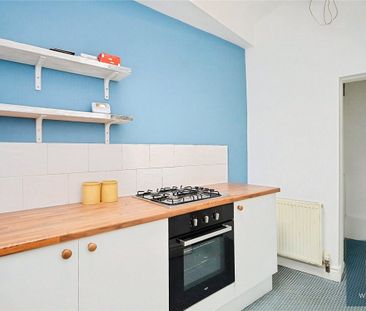 Huddersfield Road, Mirfield, West Yorkshire, WF14 - Photo 6