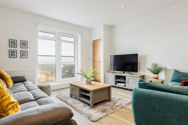 2 bedroom apartment to rent - Photo 1