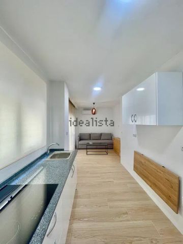 Alquiler de piso en Perchel norte - Photo 3