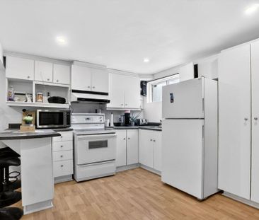 Très Grand 3 1/2 à Louer –Saint-Janvier - Photo 1