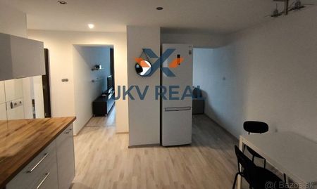 Prenajaty!Na prenájom 2-izbovy byt v úplnom centre Nitry Za Ferenitkou - Photo 4