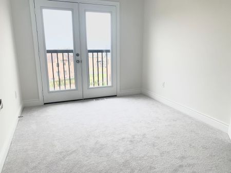 For Lease - 10 Oakmore Lane, Brampton, Ontario - Photo 5