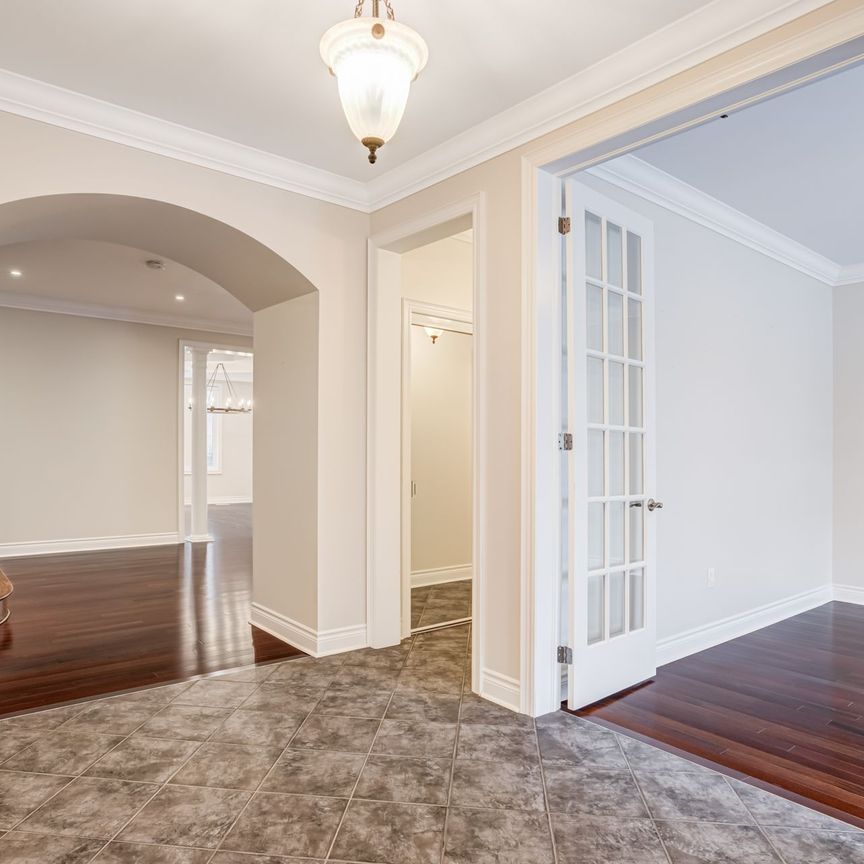 For Lease - 93 William Bowes Boulevard, Vaughan, Ontario - Photo 1