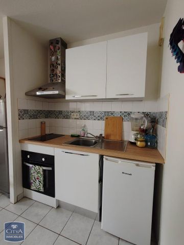 Location Appartement 2 pièces 49m² FOUGERES 35300 - Photo 4