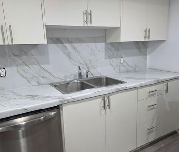 For Lease - 180 CHENOA Way Unit# B, Barrhaven, Ontario - Photo 6