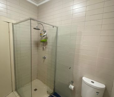 Bondi Junction - Photo 4