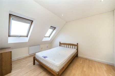 4 bedroom house to rent - Photo 2