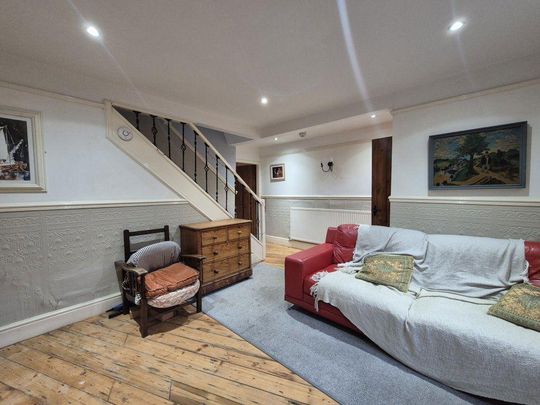 2 bedroom semi-detached house to rent - Photo 1