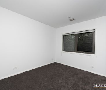 50A Brookman Street, Torrens ACT 2607 - House For Rent | Domain - Photo 2