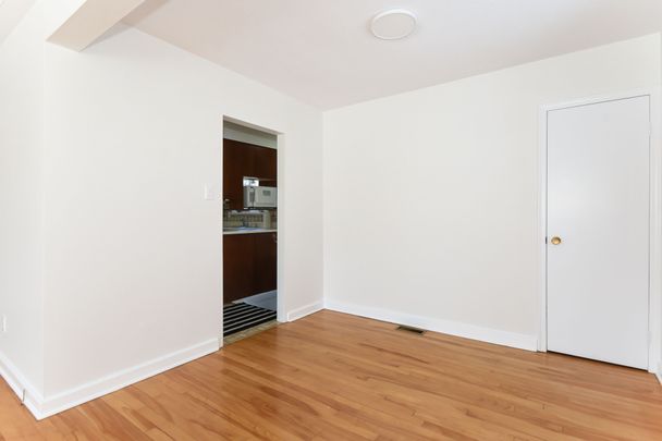 For Lease - 1867 Kingsdale Avenue, Blossom Park - Airport and Area, Ontario - Photo 1