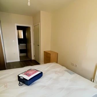 3 Bedroom 2 Bathroom Standard Room - Photo 1