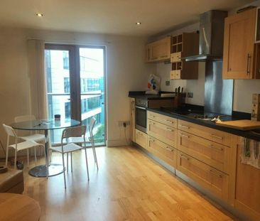 1 bedroom Flat To Let - Photo 6