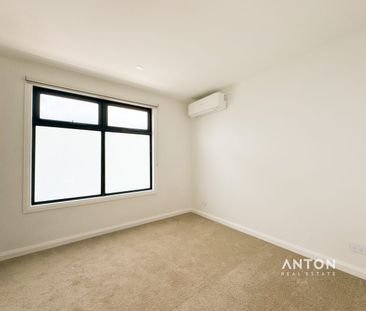 Spacious & Modern 4-Bedroom Home in Prime Ringwood Location 6 Month... - Photo 6