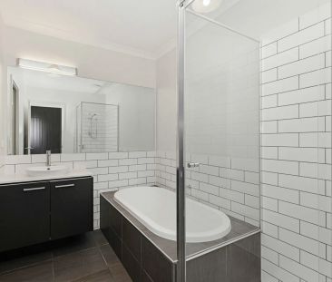 Generous Family Living in Prime Strathfieldsaye Location - Photo 4