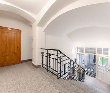 Pronájem bytu 1+kk 28 m² - Photo 1