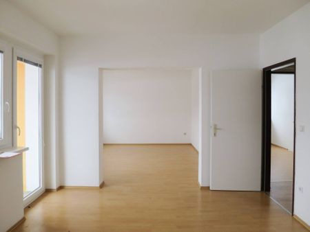 Großzügige Loggiawohnung mit 4 Zimmern in Harbach - Photo 5