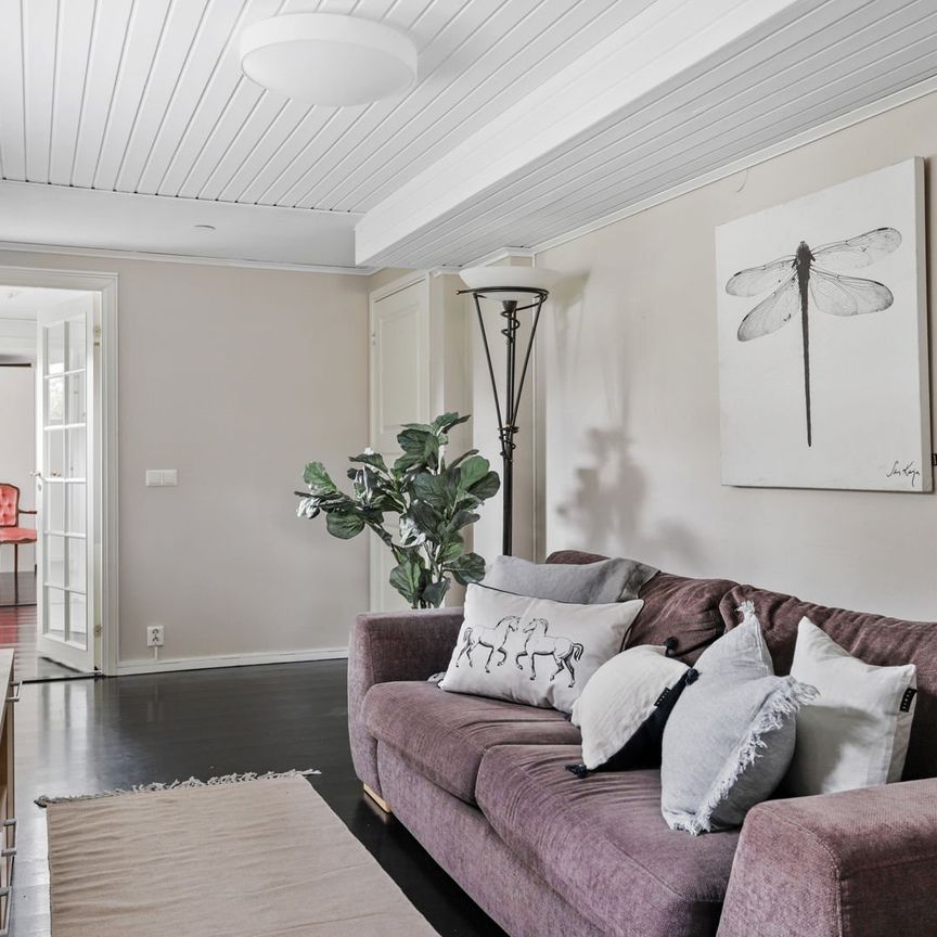 Taltrastvägen, Täby - Foto 1