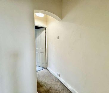 West Avenue, Royston, Barnsley, S71 - Photo 5